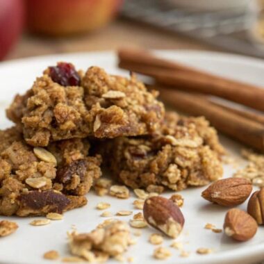 Healthy Oatmeal Cookie Crumble