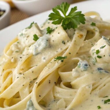 Creamy Roquefort Pasta