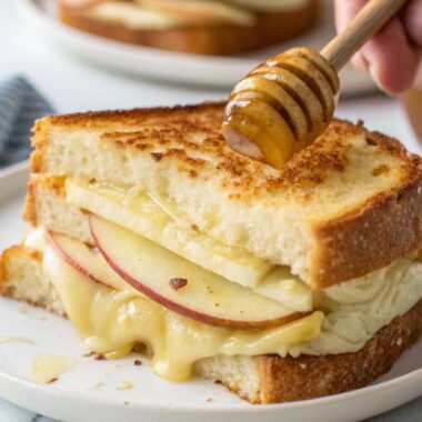 A gouda grilled cheese sandwich