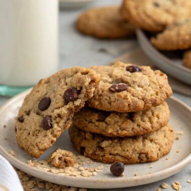 Old Fashioned Oats Cookies Plate